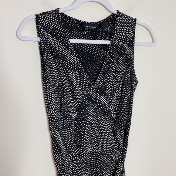 New York & Co Faux Wrap Splatter Dot Dress Size Small - Picture 2 of 8